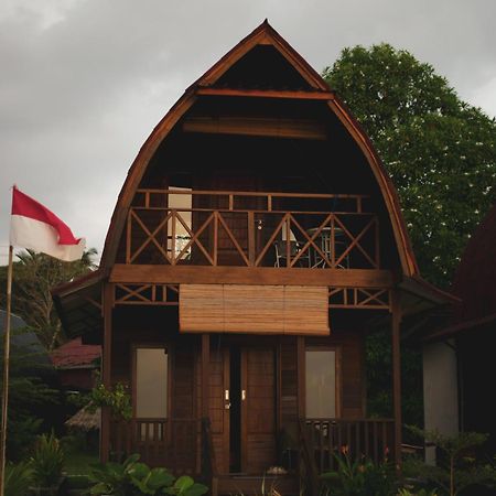 Momos Surf Shack Hotel Salul ภายนอก รูปภาพ