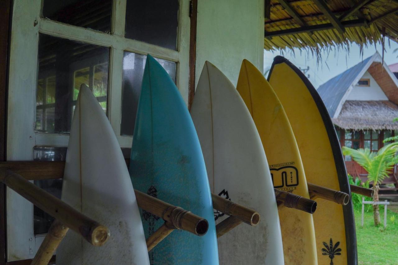 Momos Surf Shack Hotel Salul ภายนอก รูปภาพ