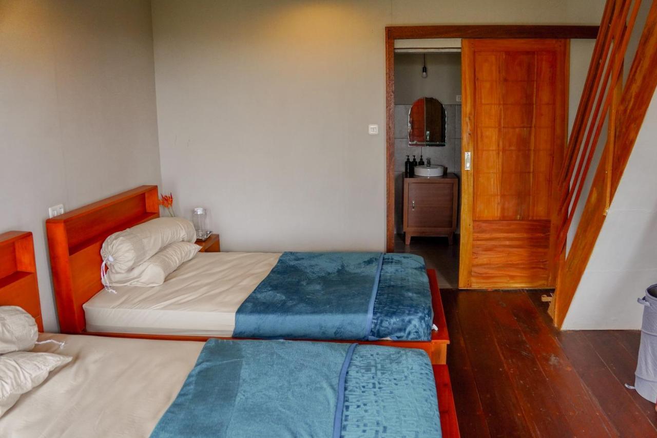 Momos Surf Shack Hotel Salul ภายนอก รูปภาพ