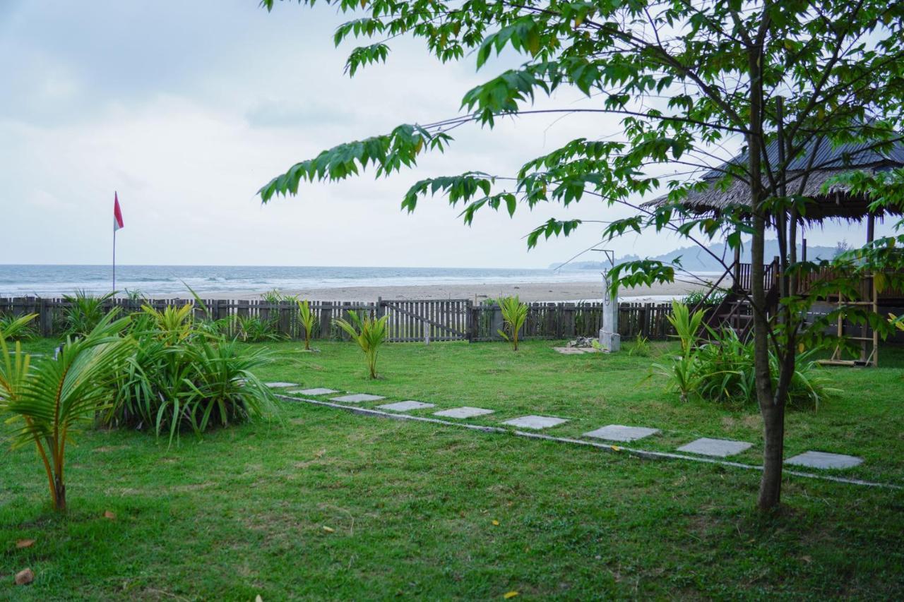 Momos Surf Shack Hotel Salul ภายนอก รูปภาพ